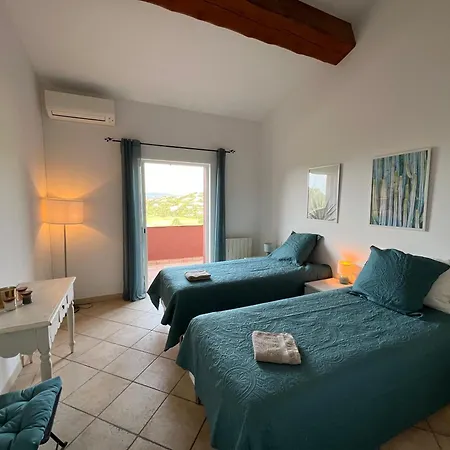 Marcelle Apartment *